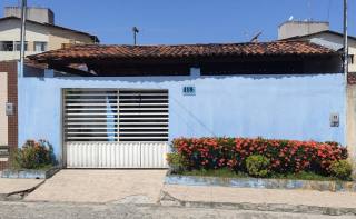Casa de Condomínio Para Alugar com 3 quartos no bairro Ponto Novo em Aracaju