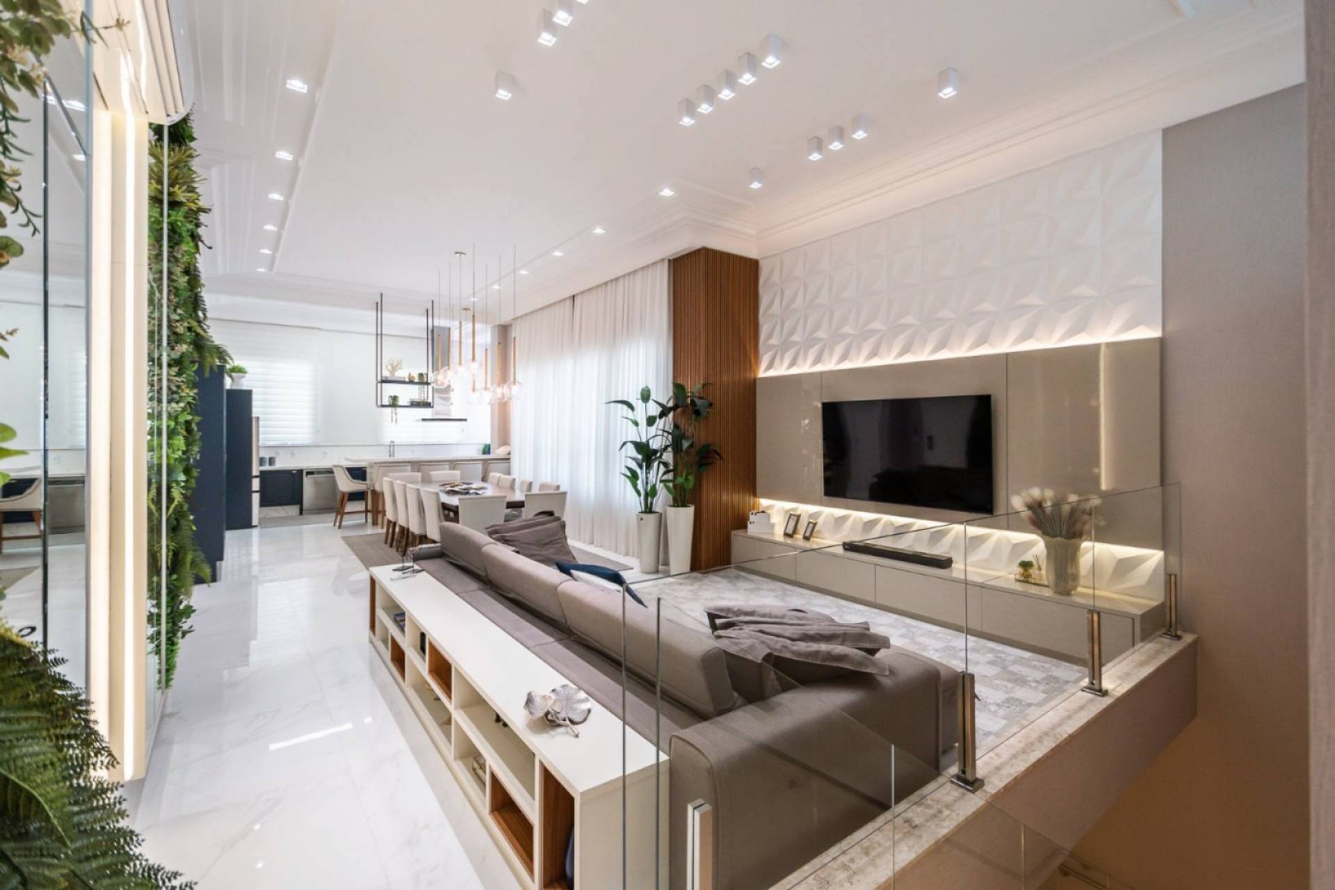 Cobertura Para Vender com 4 quartos 4 suítes no bairro meia praia em Itapema