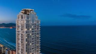 Cobertura Para Alugar com 5 quartos 5 suítes no bairro meia praia em Itapema