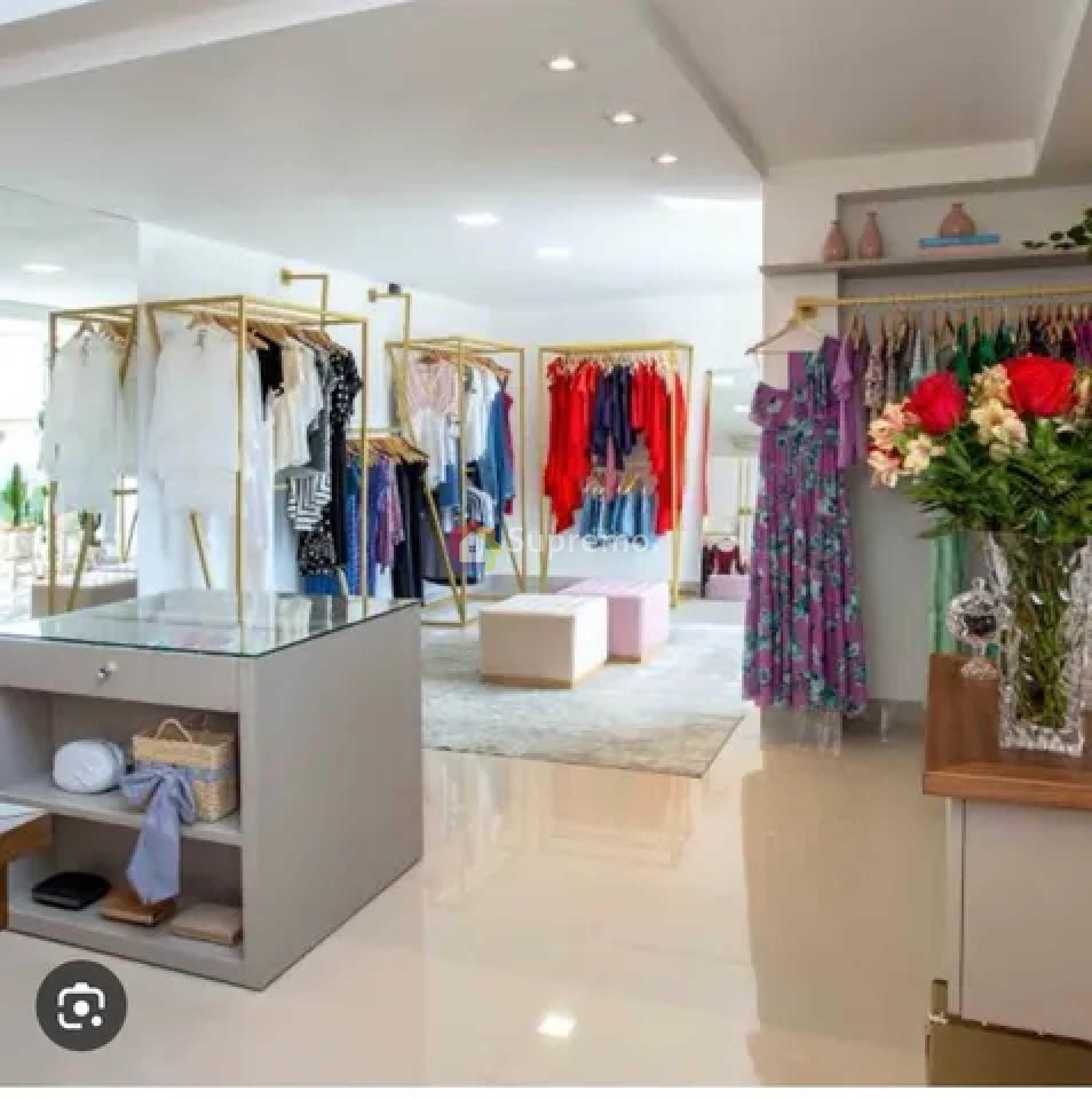 Vende-se loja de roupa