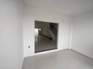 sobrado Para Vender com 3 quartos 1 suítes no bairro (+) CADASTRAR NOVO BAIRRO em Itapema