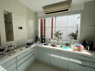 Aluga-se mansão na Barra da Tijuca