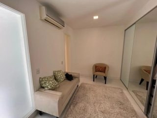 Aluga-se mansão na Barra da Tijuca