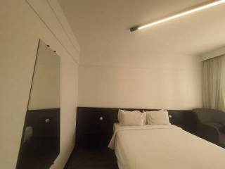 Vende-se flat reformado