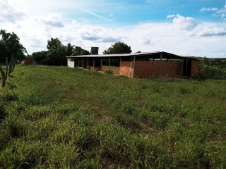 Vende-se chácara