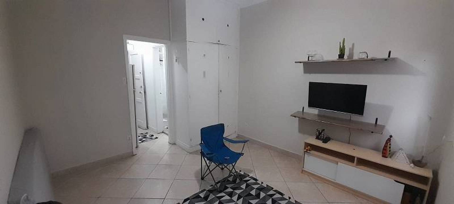 Vende-se kitnet em Itararé