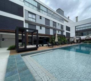 Vende-se studio em Floripa