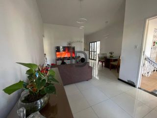 Casa a venda no Bairro Luzia!