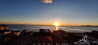 Apartamento com vista mar permanente