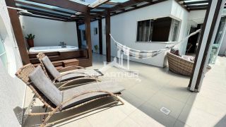 Apartamento Alto Padrão na praia com Jacuzzi 6 Lugares.