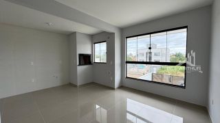 O seu apartamento na praia esta te esperando.