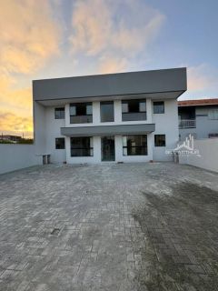 O seu apartamento na praia esta te esperando.