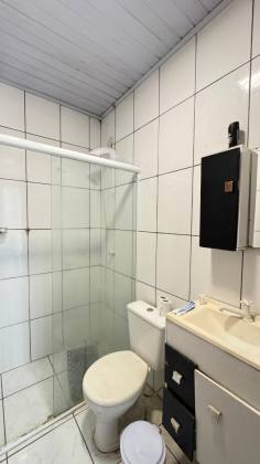 Casa na praia com jacuzzi sendo vendida abaixo do valor de mercado