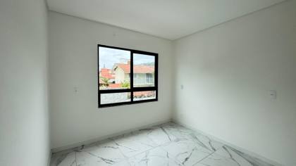 Sobrado com vista para o mar á venda com 3 quartos 1 suítes no bairro Centro em Penha