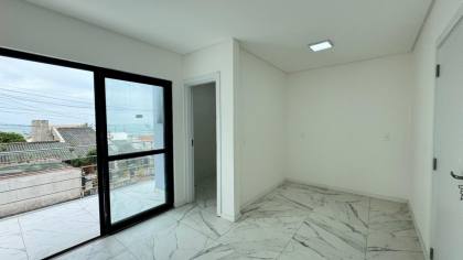 Sobrado com vista para o mar á venda com 3 quartos 1 suítes no bairro Centro em Penha