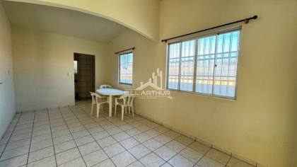 Casa de Condomínio Para Vender com 3 quartos 2 suítes no bairro Quinta dos açorianos em Barra Velha