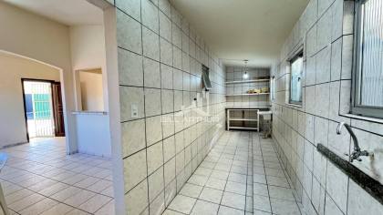 Casa de Condomínio Para Vender com 3 quartos 2 suítes no bairro Quinta dos açorianos em Barra Velha