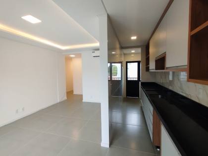 Apartamento Para Vender com 2 demi- suites e 1 suíte no bairro ITACOLOMI em Balneário Piçarras