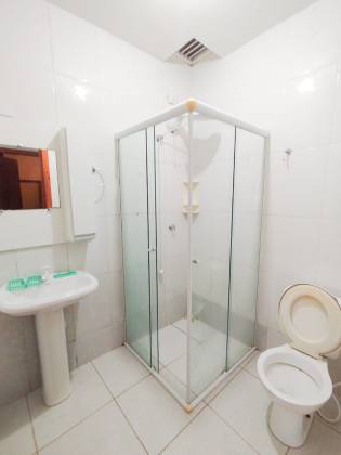 Casa de Condomínio Para Alugar com 2 quartos no bairro ITACOLOMI em Balneário Piçarras