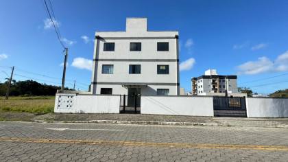 Apartamento mobiliado para Alugar com 2 quartos no bairro GAIVOTAS em Balneário Piçarras