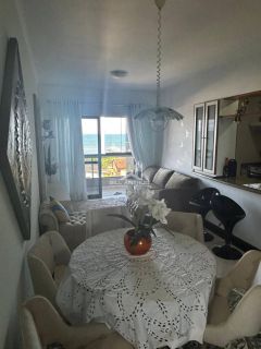 Seu apartamento na praia com vista para o mar está te esperando!