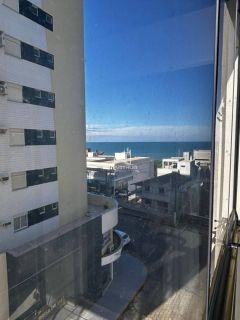 Seu apartamento na praia com vista para o mar está te esperando!