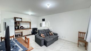 Apartamento mobiliado para locação anual em Balneario piçarras