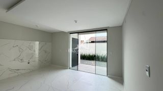 A sua casa na praia esta te esperando!