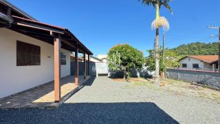 Casa para locação anual em Barra Velha
