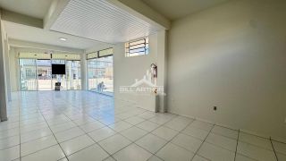 Sala comercial para locação anual