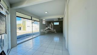 Sala comercial para locação anual