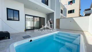 OPORTUNIDADE! CASA COM PISCINA – ABAIXO DO VALOR