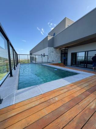 Apartamento à venda a 200m do mar em Itajubá – Barra Velha | 2 quartos (1 suíte) | 80m²