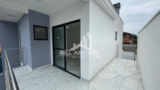 Sobrado com vista mar sendo vendido abaixo do valor de mercado