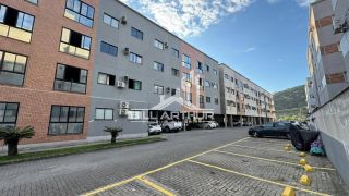 APARTAMENTO DISPONÍVEL PARA LOCAÇÃO ANUAL EM NAVEGANTES