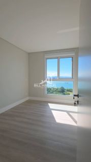 Cobertura de Alto Padrão com 4 Suítes e Condomínio Completo em Penha!