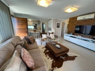 Casa Alto Padrão Mobiliada com Área Gourmet, Próxima ao Rio Piçarras!