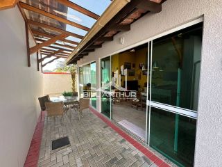 Casa Alto Padrão Mobiliada com Área Gourmet, Próxima ao Rio Piçarras!