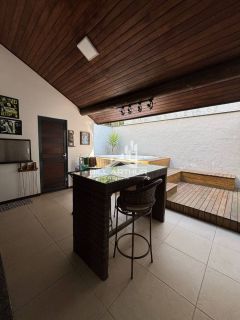 Casa Alto Padrão Mobiliada com 3 Suítes e Spa com Hidromassagem em Balneário Piçarras!
