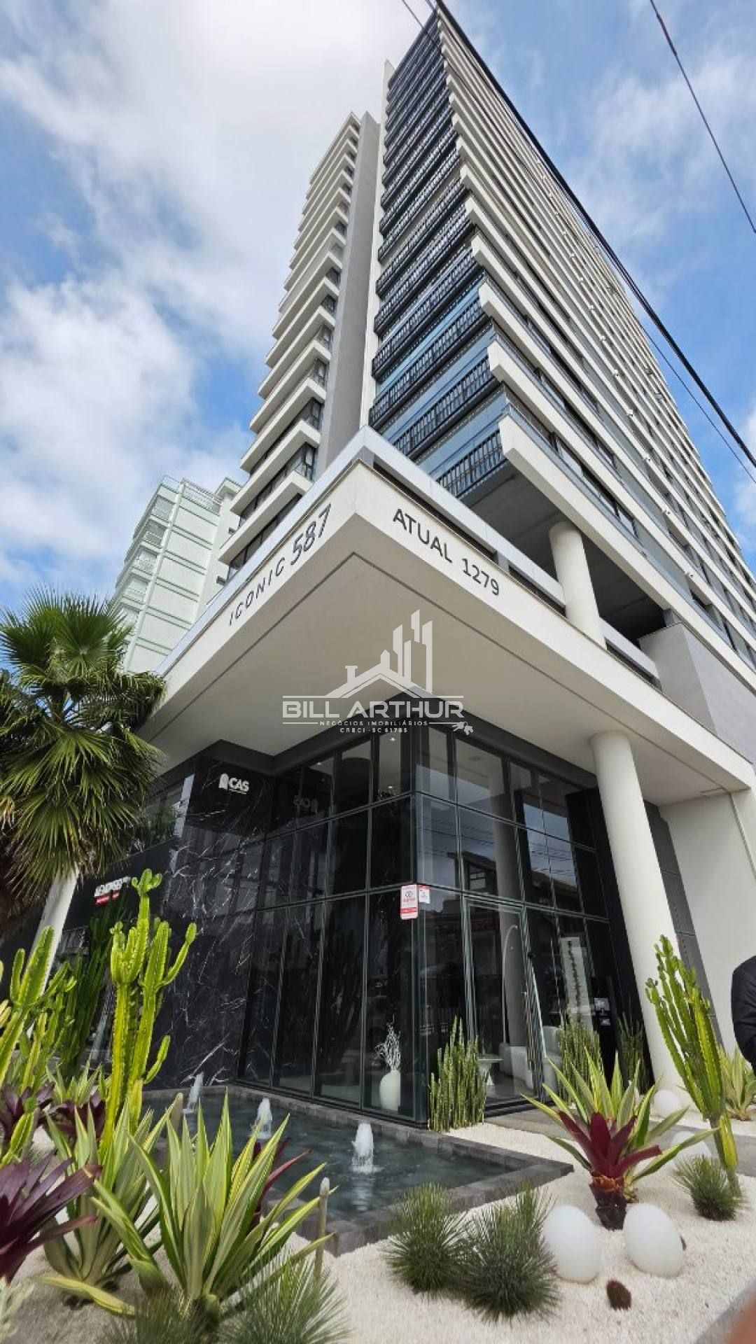 Apartamento Alto Padrão com 3 Suítes em Balneário Piçarras – Sofisticação e Conforto à Beira-Mar!