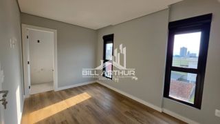 Apartamento Alto Padrão com 3 Suítes em Balneário Piçarras – Sofisticação e Conforto à Beira-Mar!