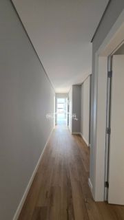 Apartamento Alto Padrão com 3 Suítes em Balneário Piçarras – Sofisticação e Conforto à Beira-Mar!