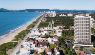 Apartamento Alto Padrão com 3 Suítes em Balneário Piçarras – Sofisticação e Conforto à Beira-Mar!