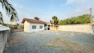 CASA PARA LOCAÇÃO ANUAL – BARRA VELHA/SC