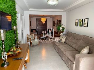 Casa de Alto Padrão em Penha | Localização Privilegiada