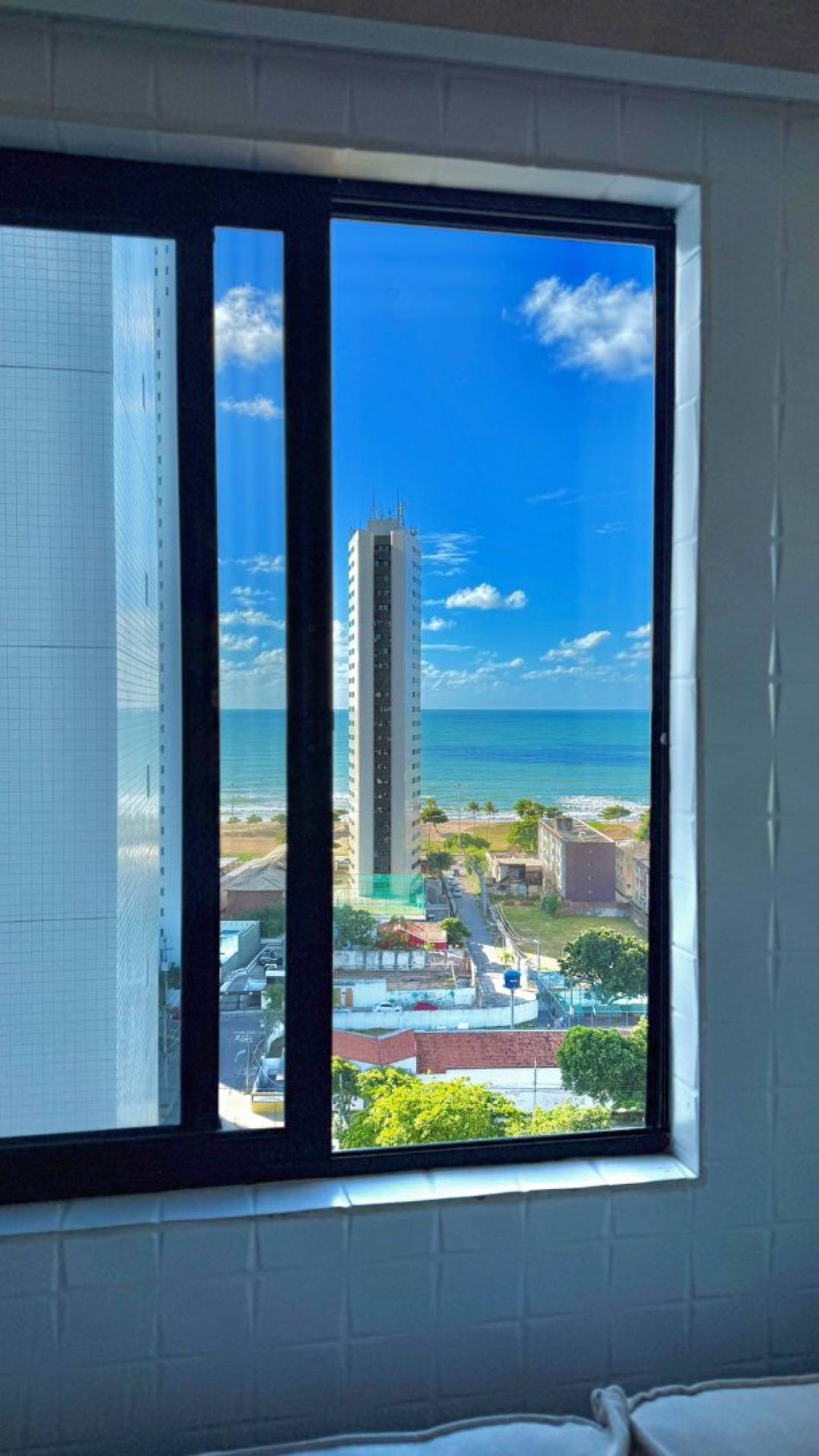 Edf. Praia de Ondina - Em Boa Viagem, Recife.