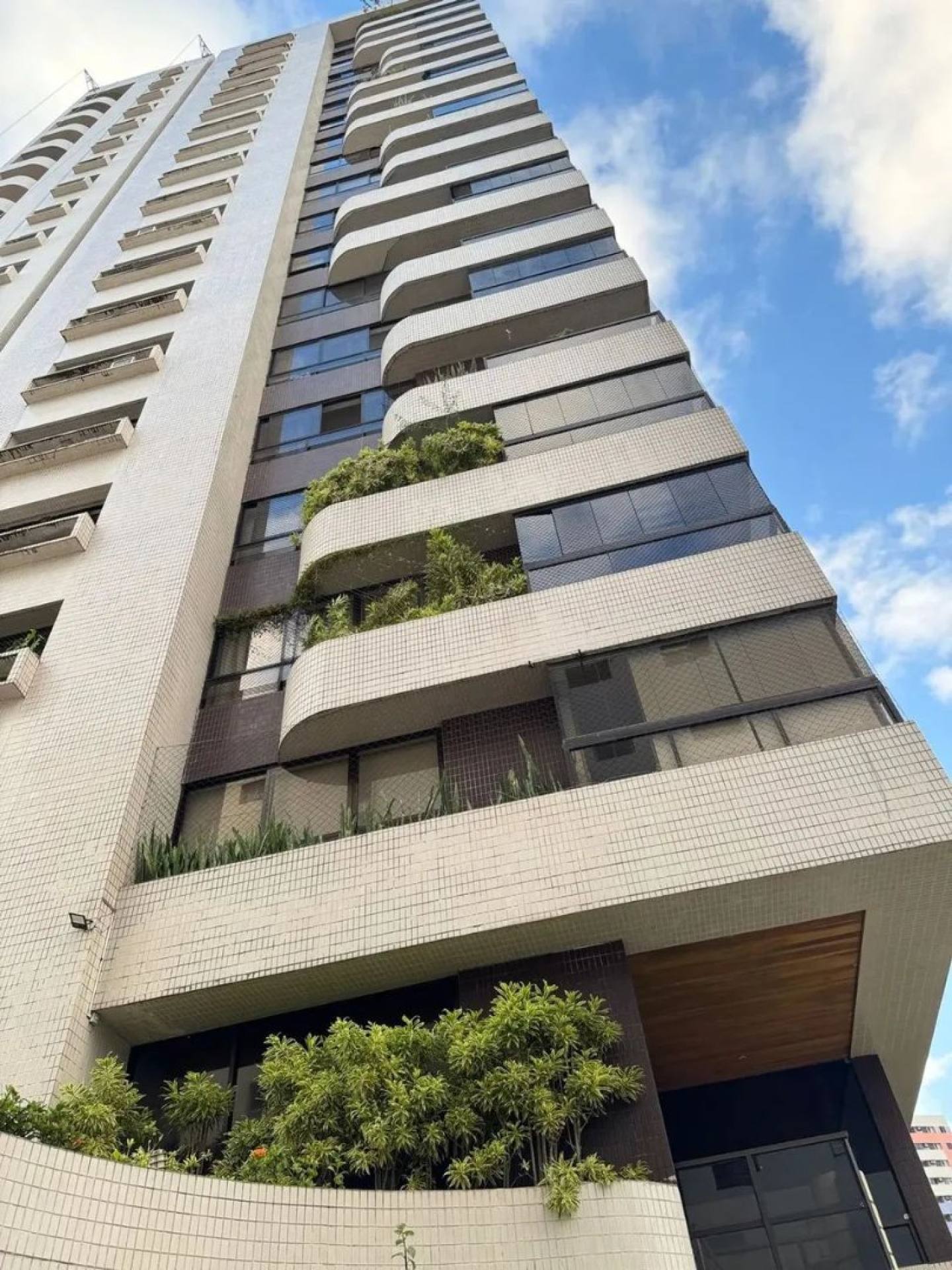 Edf. Ilha de La Maiorca, Graças - Recife.