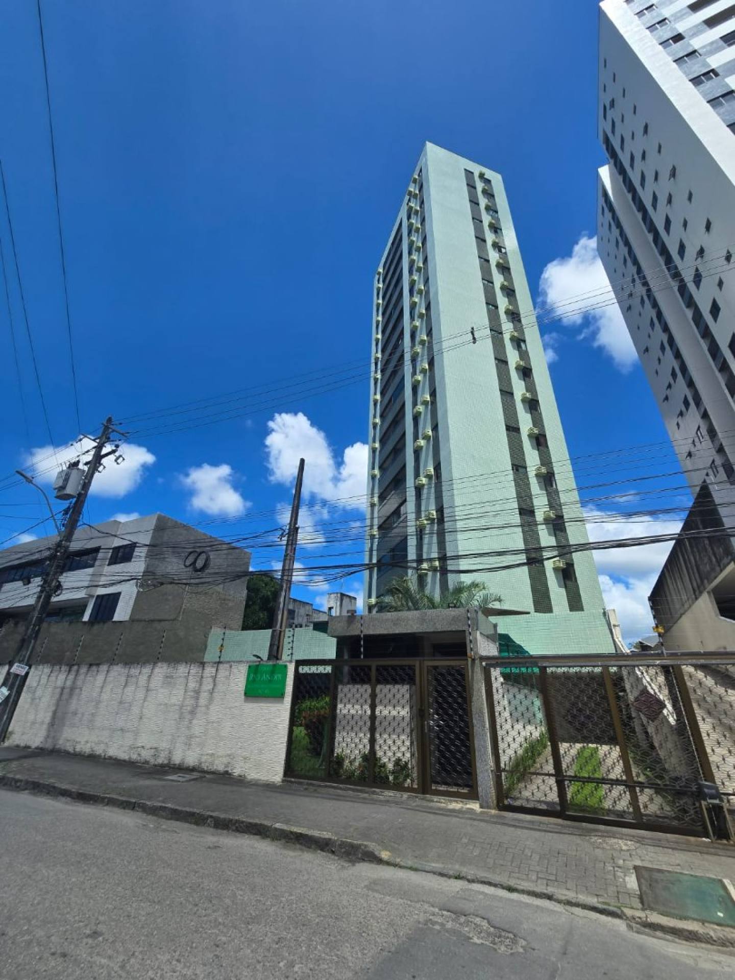 Edf. Rio Andir - Na Iputinga, Recife.
