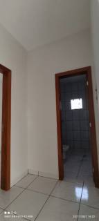 Casa Para Vender com 2 quartos 1 suíte no bairro Água Vermelha em Várzea Grande