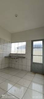 Casa Para Vender com 2 quartos 1 suíte no bairro Água Vermelha em Várzea Grande